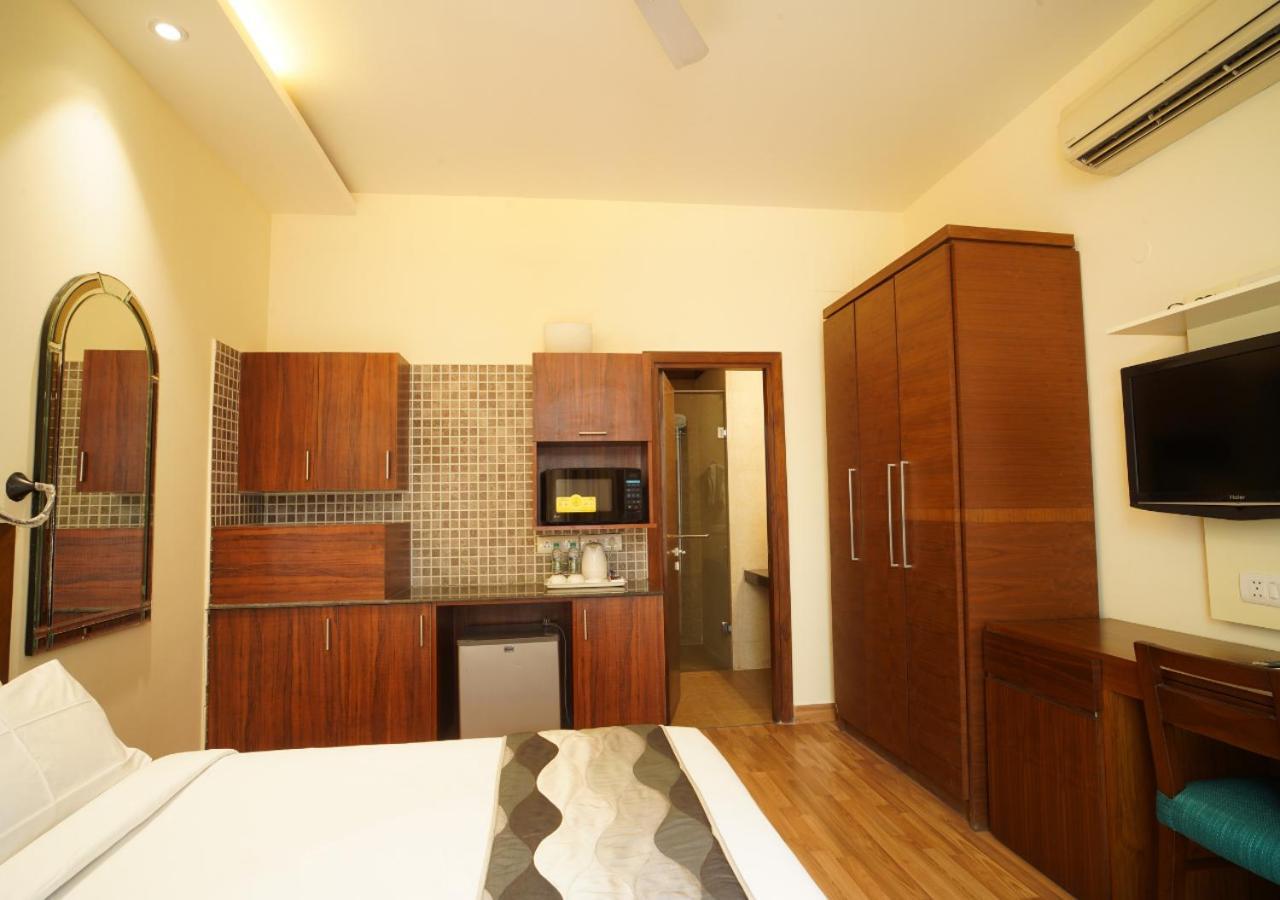 Superior Deluxe King Suite