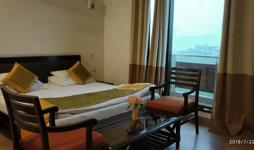 Golden Palm Suites-1